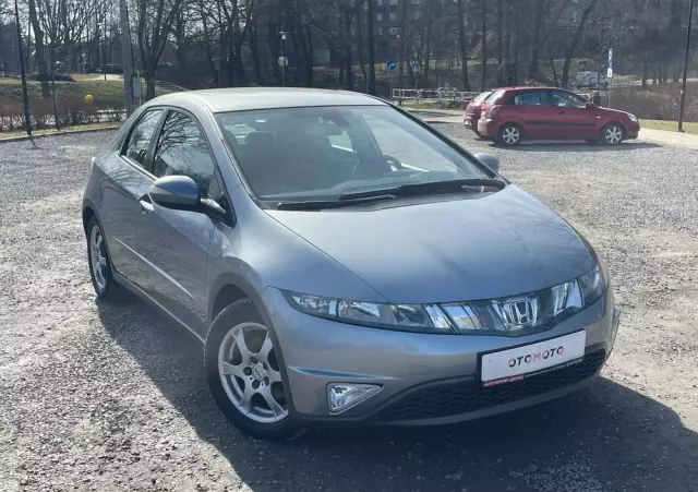 HONDA Civic 1.8i-VTEC Comfort