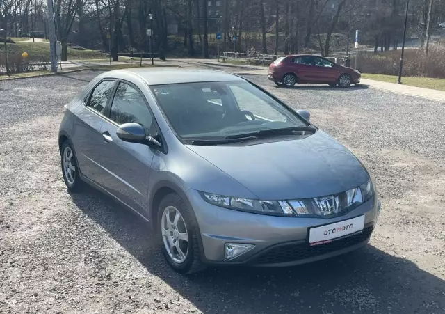 HONDA Civic 1.8i-VTEC Comfort