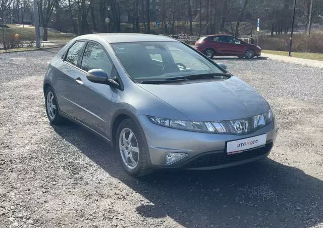 HONDA Civic 1.8i-VTEC Comfort