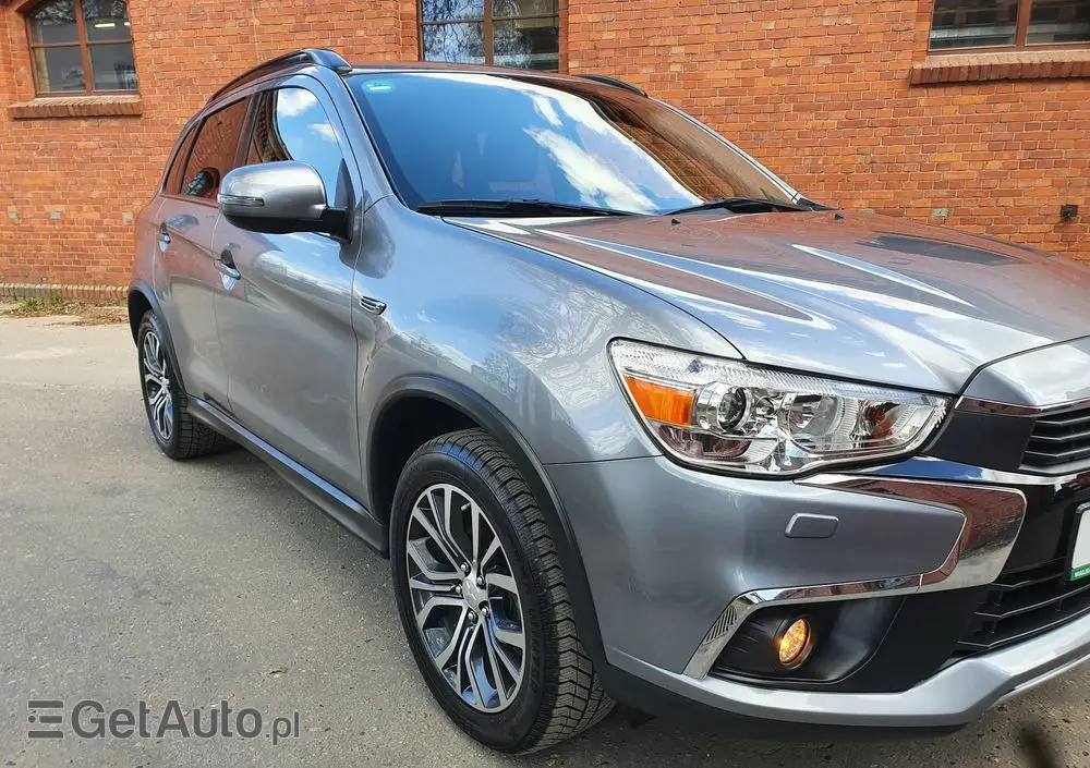 MITSUBISHI ASX 2.2 DI-D 4WD Automatik Diamant Edition+