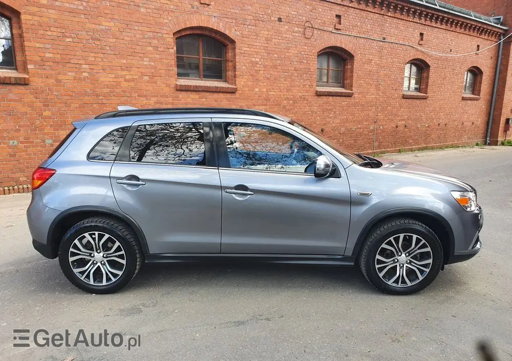 MITSUBISHI ASX 2.2 DI-D 4WD Automatik Diamant Edition+
