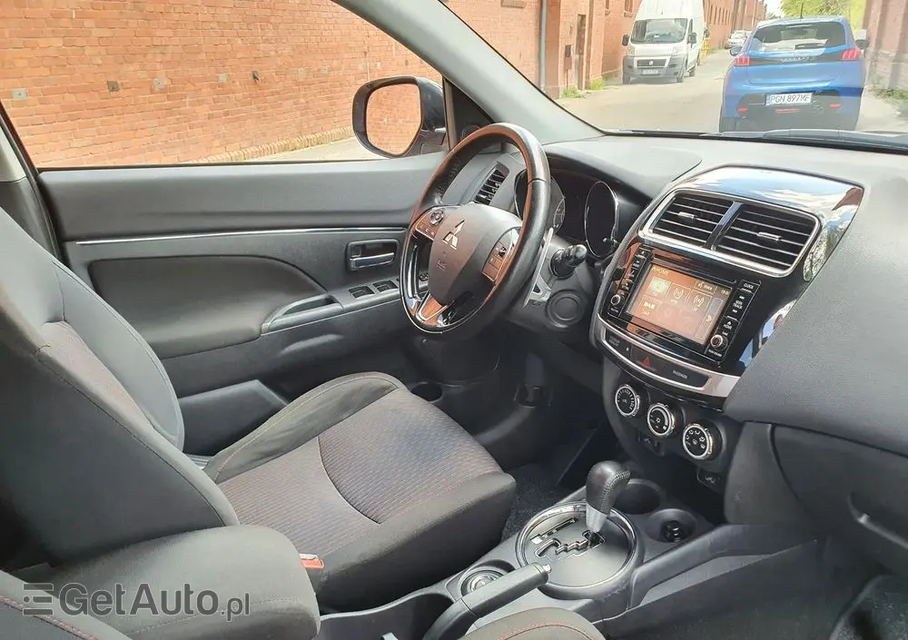 MITSUBISHI ASX 2.2 DI-D 4WD Automatik Diamant Edition+