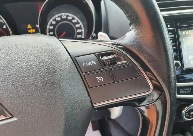 MITSUBISHI ASX 2.2 DI-D 4WD Automatik Diamant Edition+