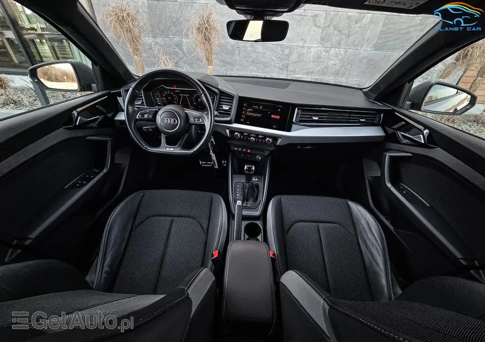 AUDI A1 Sportback 30 TFSI S tronic advanced