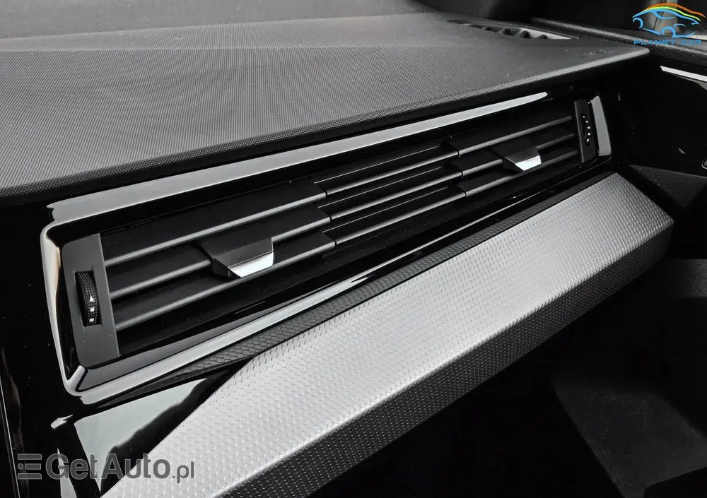 AUDI A1 Sportback 30 TFSI S tronic advanced