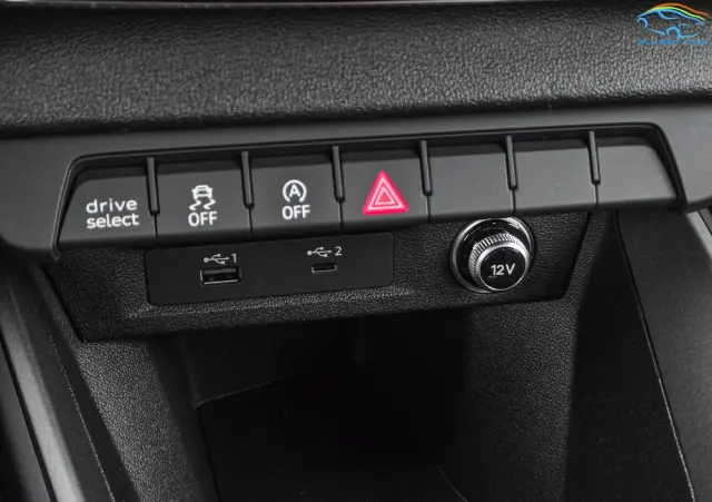 AUDI A1 Sportback 30 TFSI S tronic advanced