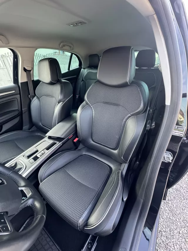 RENAULT Megane Bose Energy TCe 130