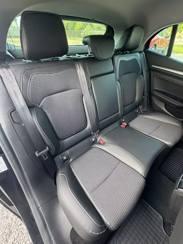 RENAULT Megane Bose Energy TCe 130