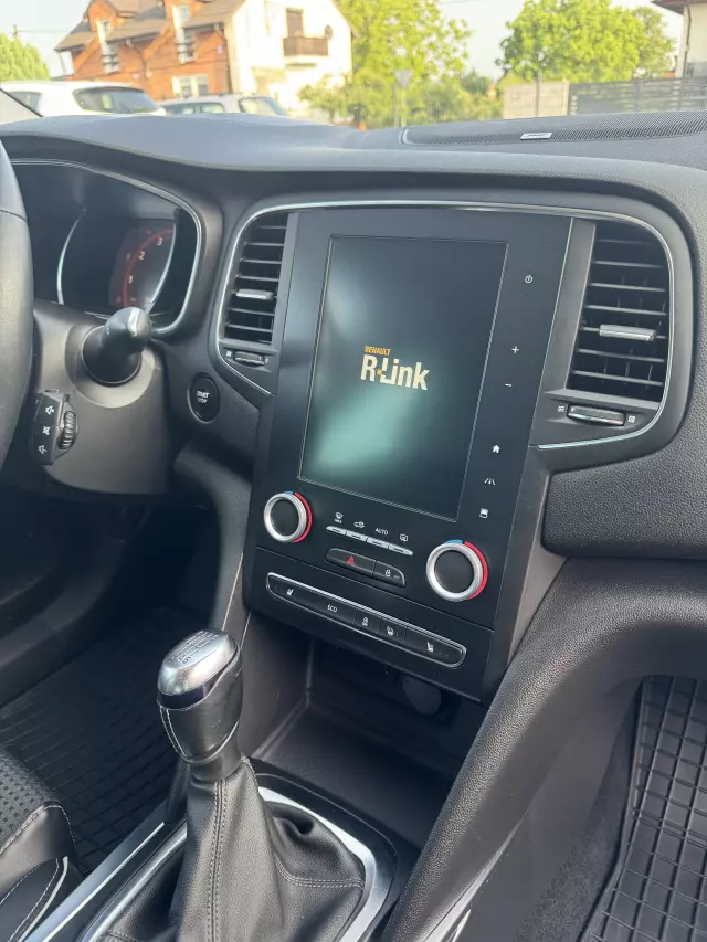 RENAULT Megane Bose Energy TCe 130