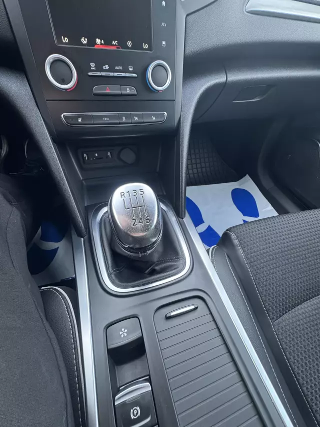 RENAULT Megane Bose Energy TCe 130