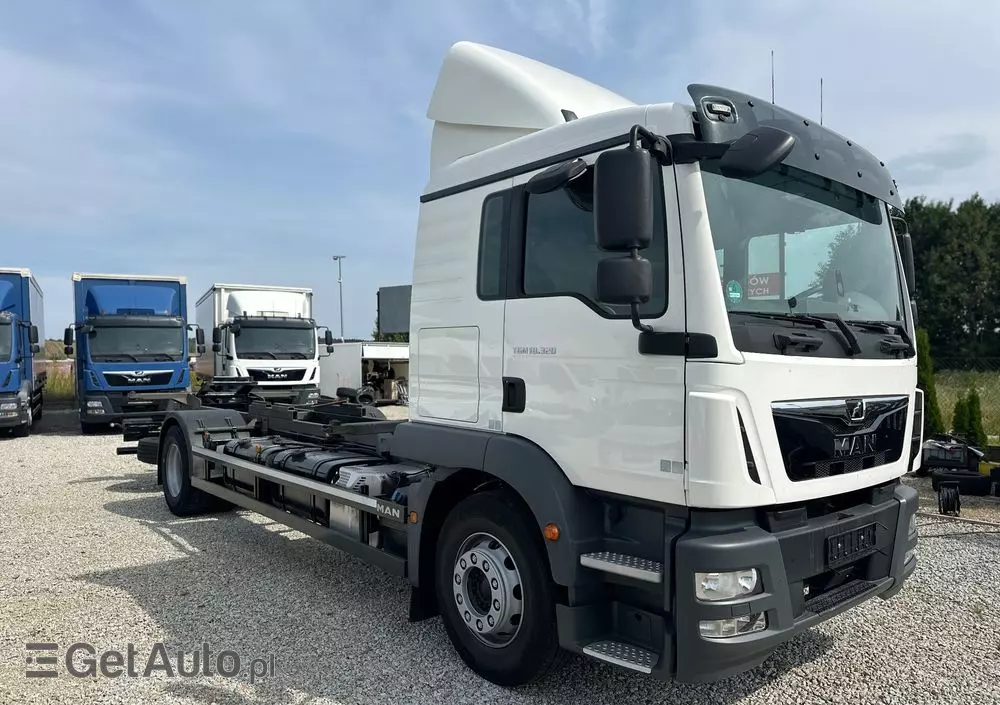 MAN TGM 18.320/E6/Automat/Sypialka/Klima/poduszka przód i tył/rama do zabudowy 