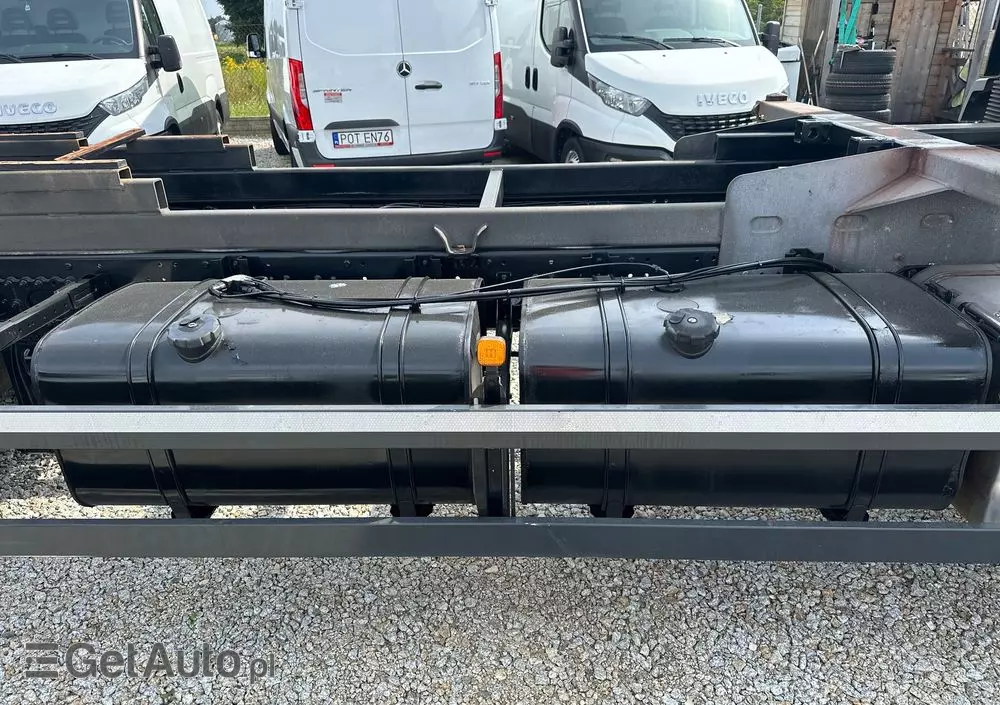 MAN TGM 18.320/E6/Automat/Sypialka/Klima/poduszka przód i tył/rama do zabudowy 