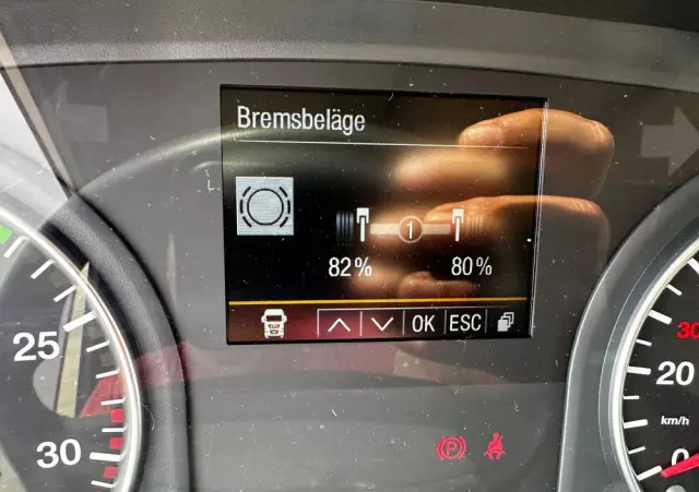 MAN TGM 18.320/E6/Automat/Sypialka/Klima/poduszka przód i tył/rama do zabudowy 