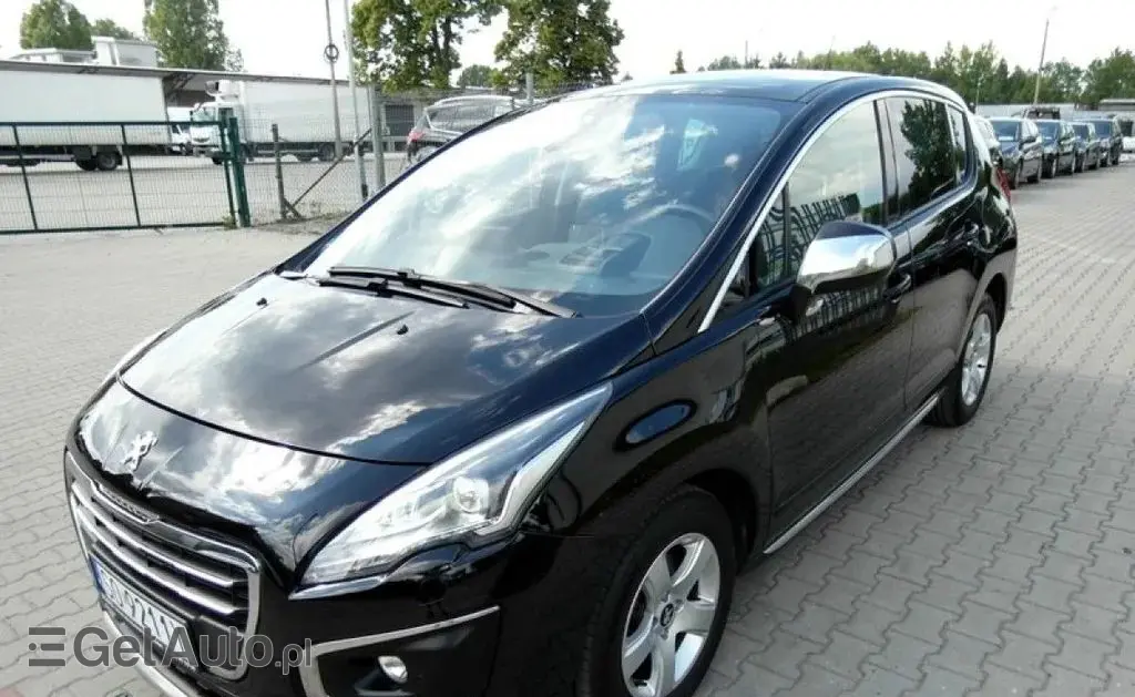 PEUGEOT 3008 