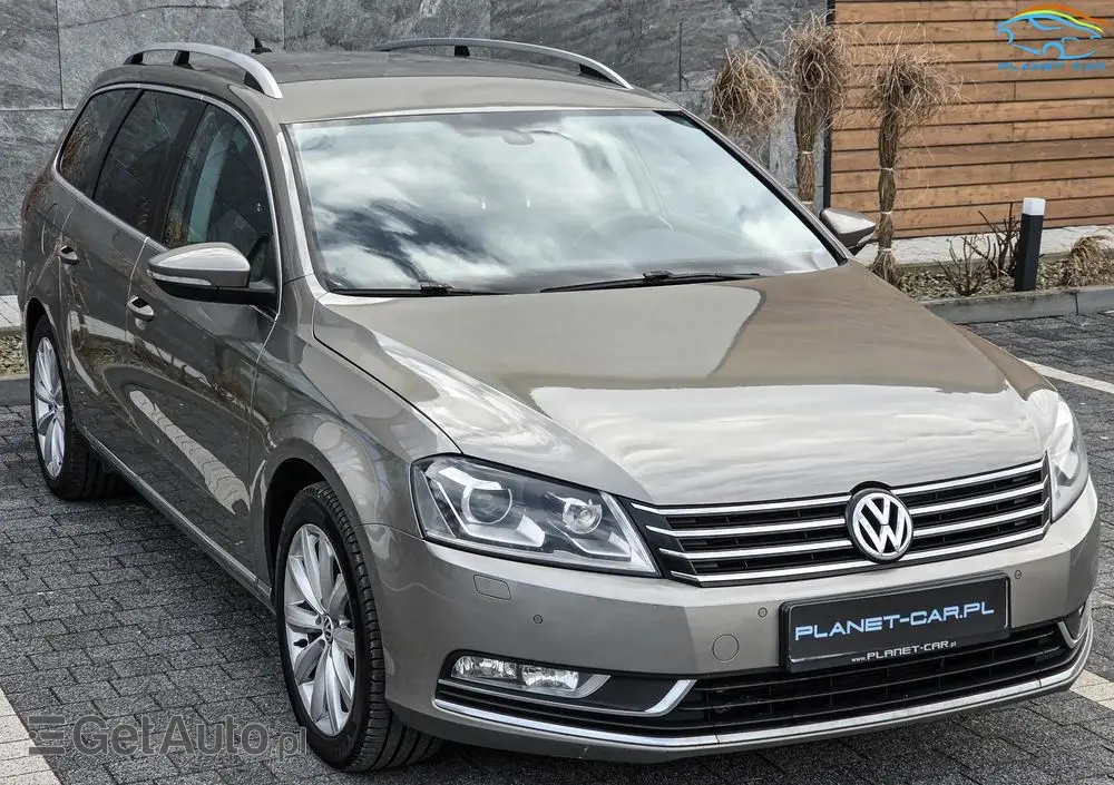 VOLKSWAGEN Passat 2.0 TDI 4Motion DSG BlueMotion Tech Highline