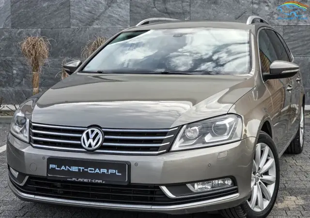 VOLKSWAGEN Passat 2.0 TDI 4Motion DSG BlueMotion Tech Highline