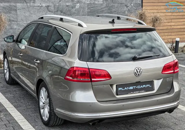 VOLKSWAGEN Passat 2.0 TDI 4Motion DSG BlueMotion Tech Highline