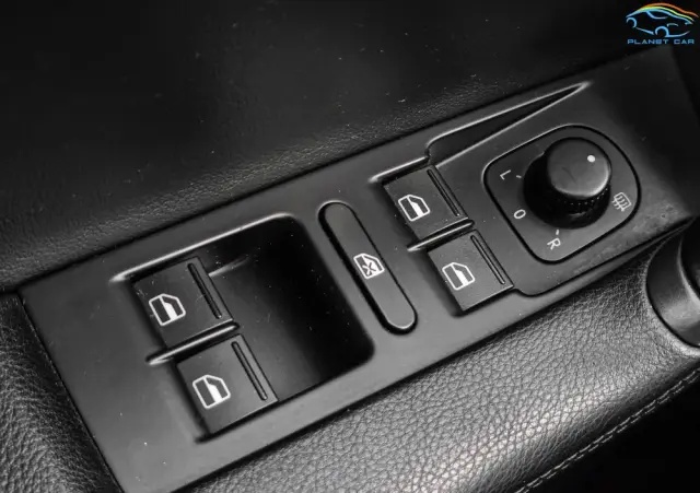 VOLKSWAGEN Passat 2.0 TDI 4Motion DSG BlueMotion Tech Highline