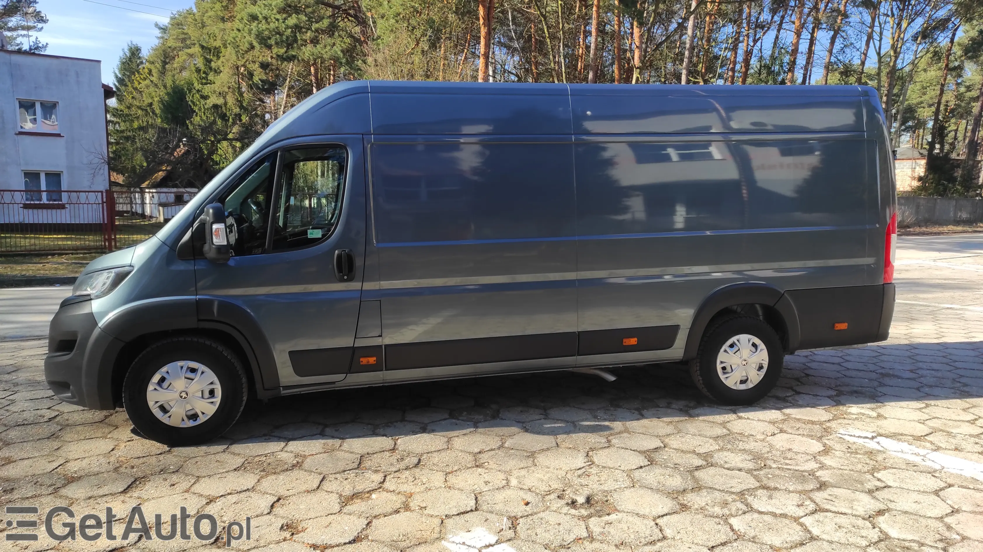 PEUGEOT Boxer L4H2 Premium
