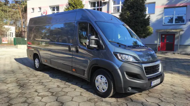 PEUGEOT Boxer L4H2 Premium