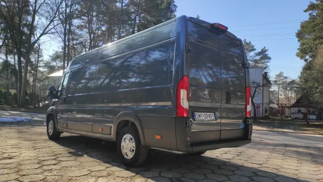 PEUGEOT Boxer L4H2 Premium