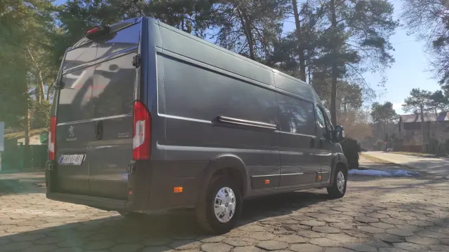 PEUGEOT Boxer L4H2 Premium