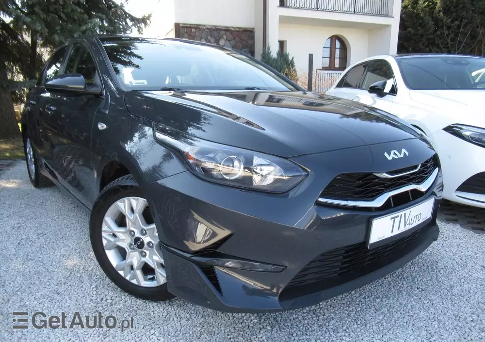 KIA Ceed 1.5 T-GDI M DCT