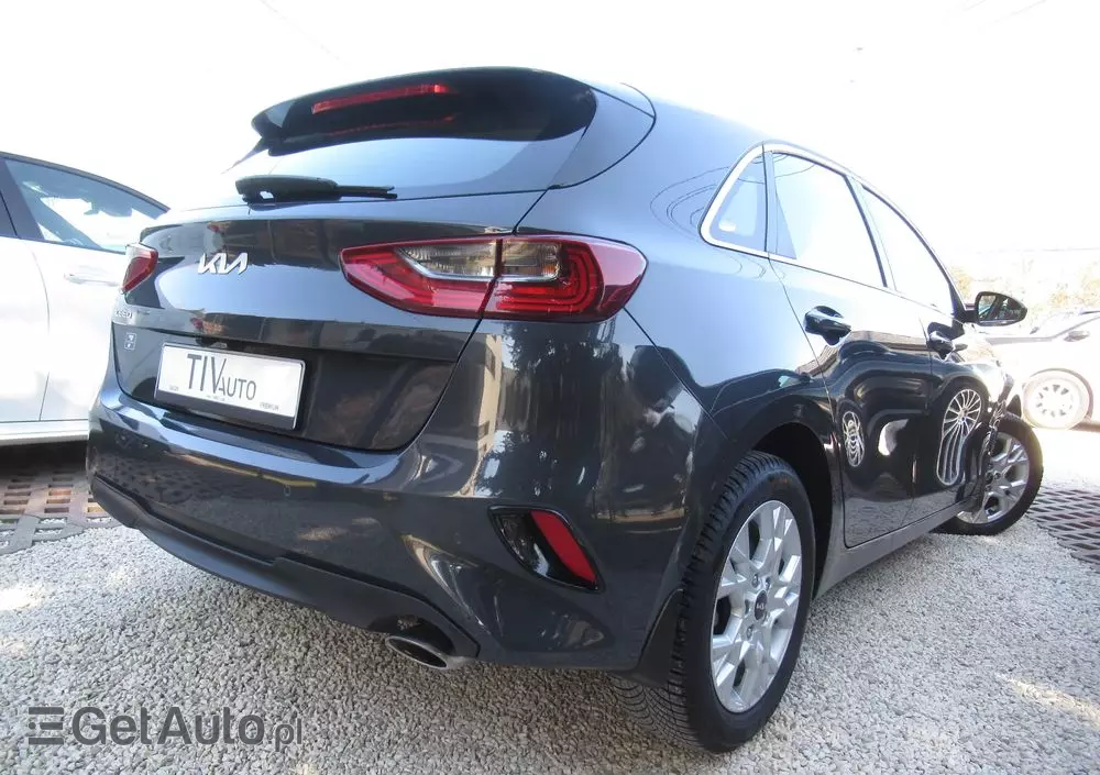 KIA Ceed 1.5 T-GDI M DCT
