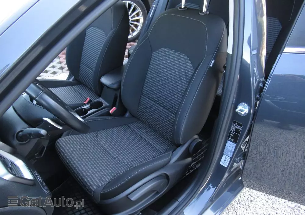 KIA Ceed 1.5 T-GDI M DCT