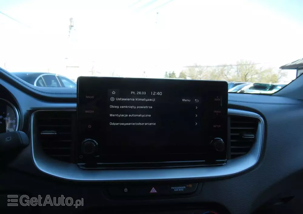 KIA Ceed 1.5 T-GDI M DCT