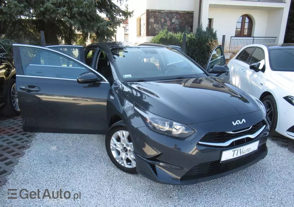 KIA Ceed 1.5 T-GDI M DCT