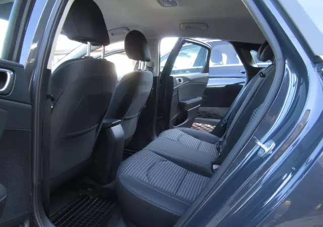 KIA Ceed 1.5 T-GDI M DCT