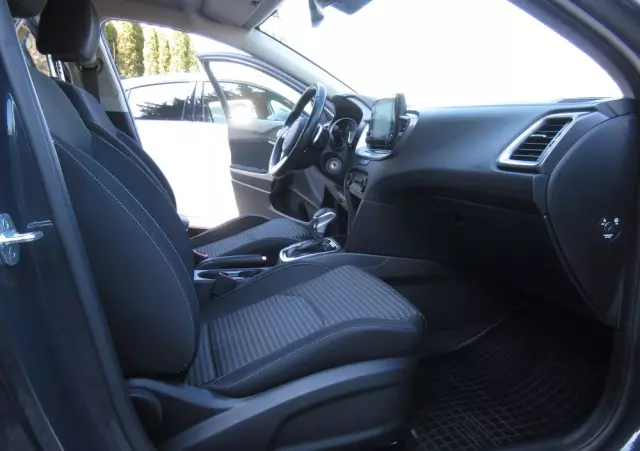 KIA Ceed 1.5 T-GDI M DCT