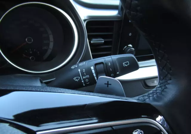 KIA Ceed 1.5 T-GDI M DCT