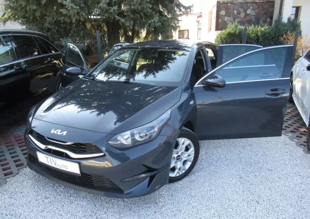 KIA Ceed 1.5 T-GDI M DCT