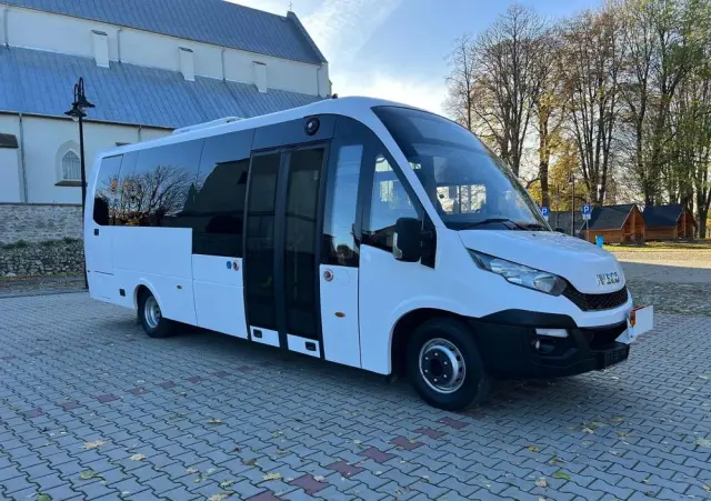 IVECO Rosero / Euro 6 / 33 miejsca / 