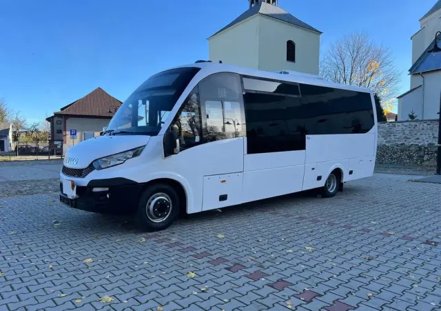 IVECO Rosero / Euro 6 / 33 miejsca / 