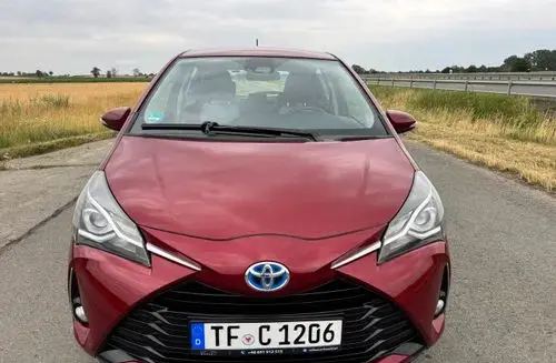 TOYOTA Yaris 