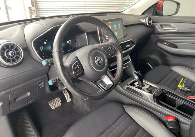 MG HS 1.5T-GDI Luxury