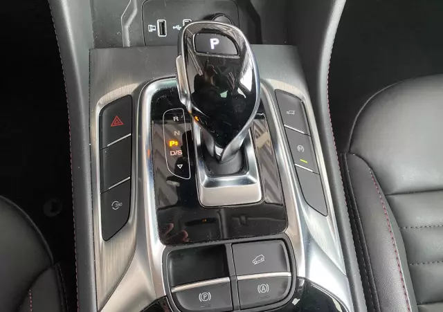 MG HS 1.5T-GDI Luxury