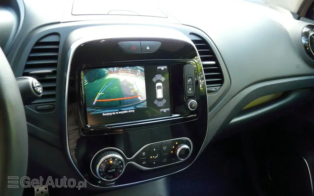 RENAULT Captur 1.3 TCe Intens