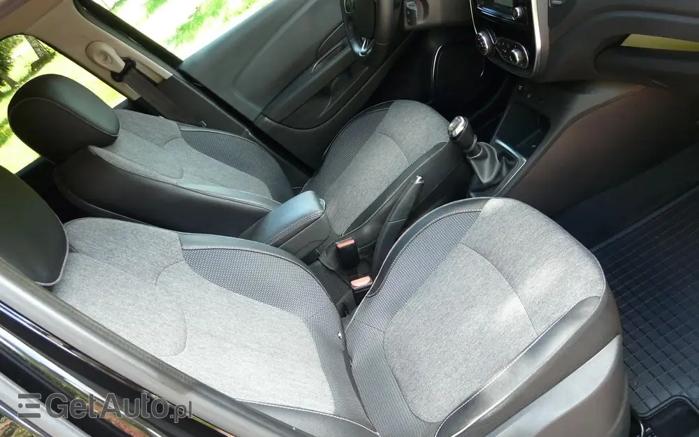 RENAULT Captur 1.3 TCe Intens