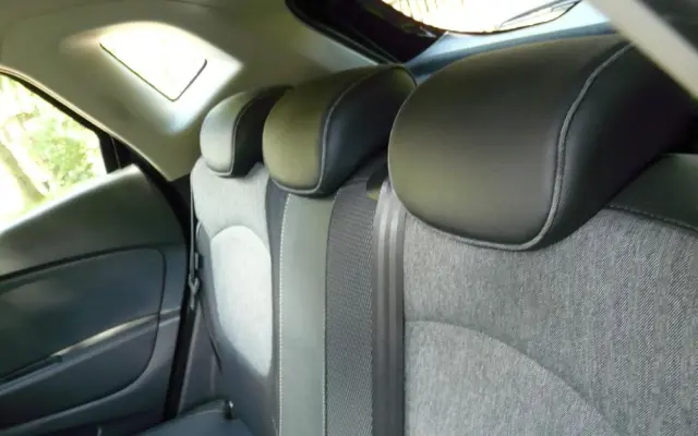 RENAULT Captur 1.3 TCe Intens