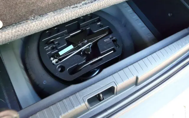 RENAULT Captur 1.3 TCe Intens