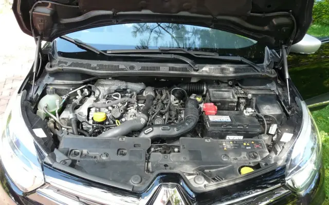 RENAULT Captur 1.3 TCe Intens