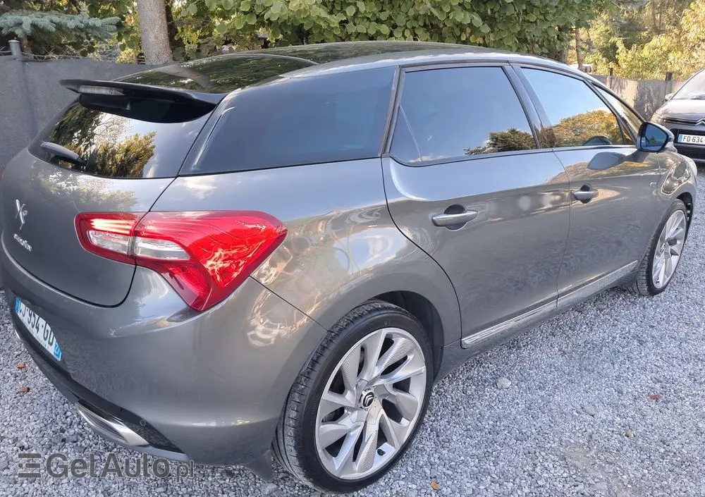 CITROËN DS5 2.0 HDi Hybrid4 SoChic MCP