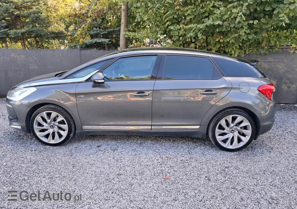 CITROËN DS5 2.0 HDi Hybrid4 SoChic MCP