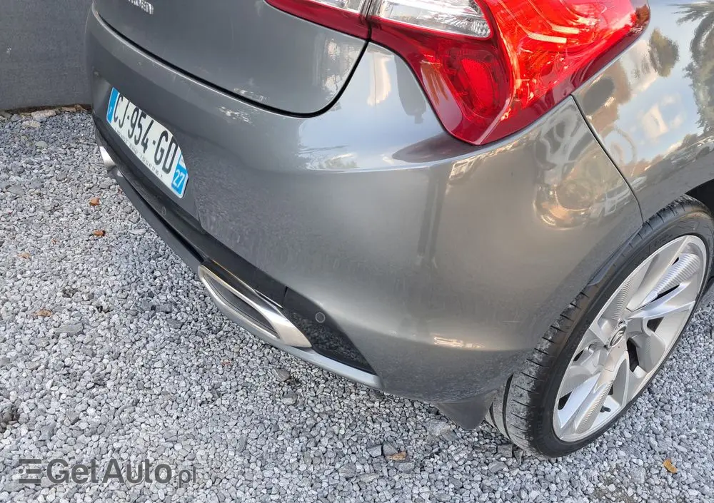 CITROËN DS5 2.0 HDi Hybrid4 SoChic MCP