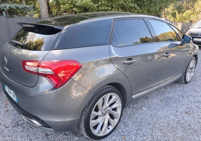 CITROËN DS5 2.0 HDi Hybrid4 SoChic MCP