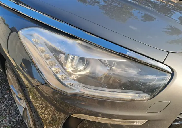 CITROËN DS5 2.0 HDi Hybrid4 SoChic MCP